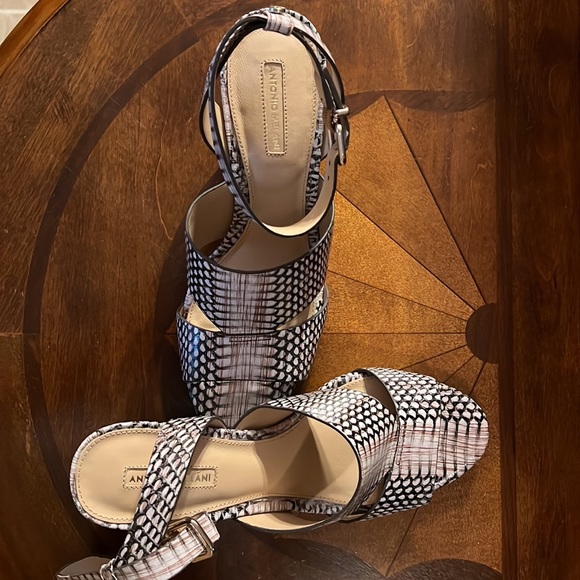 Brand: Antonio Melani     Size: 10 - Picture 4 of 4